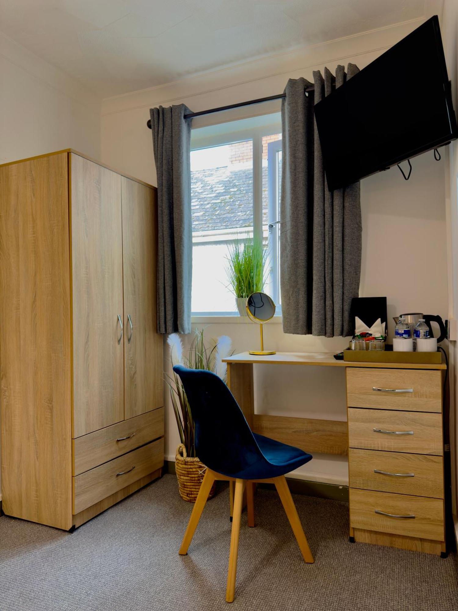 Coastal Park Accommodation Llanelli Extérieur photo