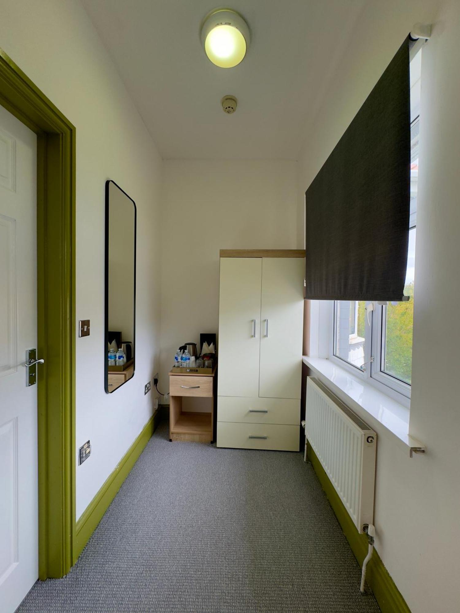 Coastal Park Accommodation Llanelli Extérieur photo